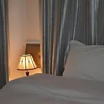 Select Center Auberge de jeunesse Tirana