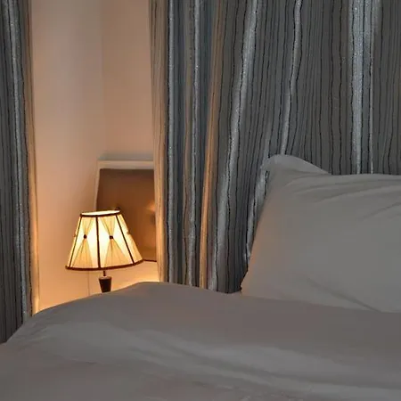 Select Center Hostel Tirana