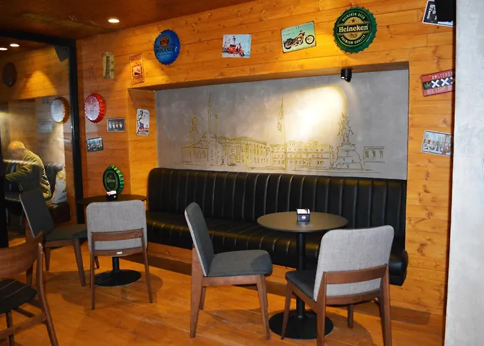 Select Center * טיראנה