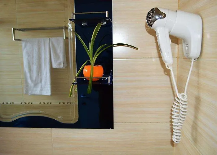 Select Center بيت شباب *