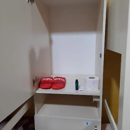 אכסניה Select Center *