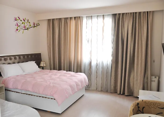 Select Center Tirana