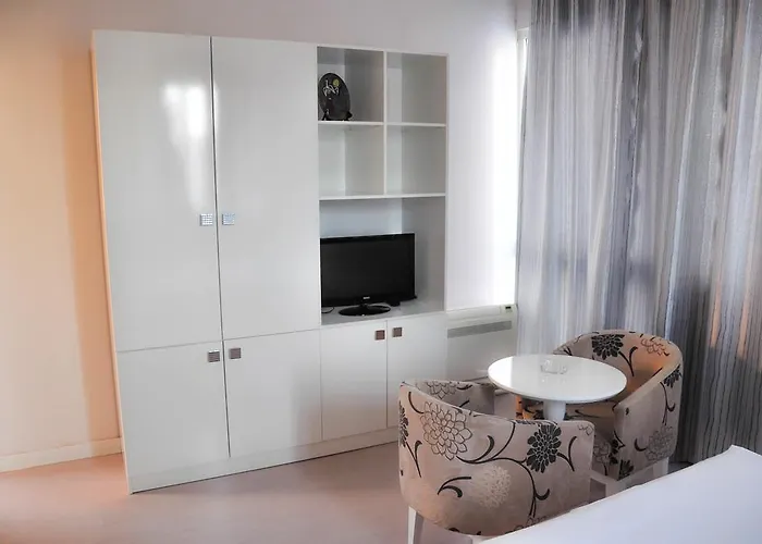 Hostel Select Center Tirana