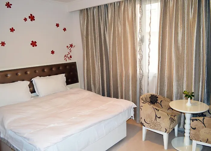 Select Center Hostel