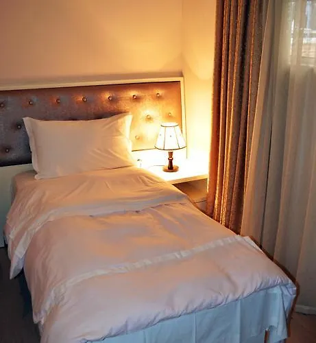 Select Center Hostel *