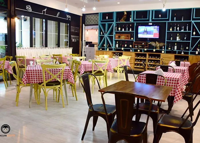 Select Center Ostello Tirana